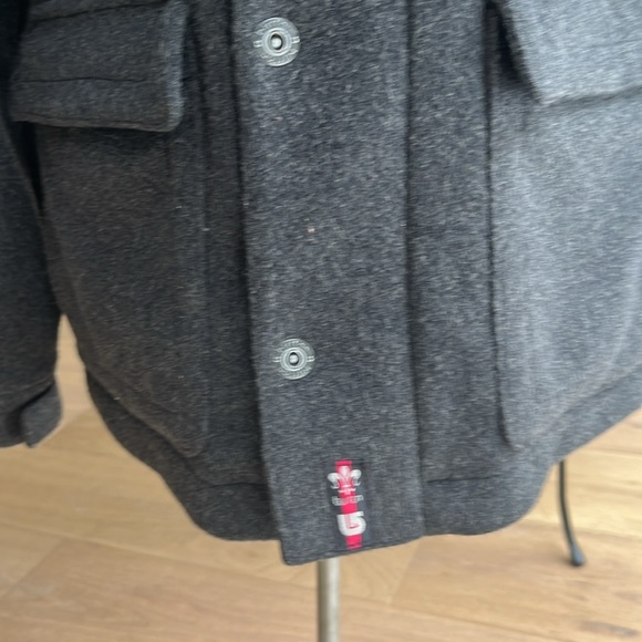 EUC Burton jacket - Picture 6 of 17